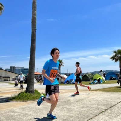 29歳男性🏃ﾗﾝﾆﾝｸﾞに出戻ってきました🙆‍♂まずは…走る習慣と楽しむことからリスタートします！1500mとフルマラソンが好きな適性距離がよく分からない人です✨笑
宜しくお願い致します！