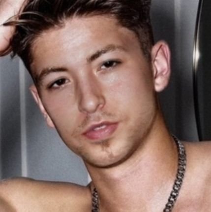 MonsterMemeTeam's profile picture. 🎯 Join the fastest growing #memes team #MonsterMemesTeam

🎯 Over 5 million followers on social media, join the team make AI & Memes videos that count‼️