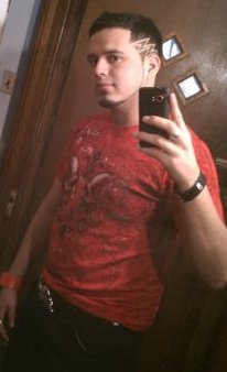 mrfrankiiee's profile picture. love to have fun... [love art]... follow me and ill follow you