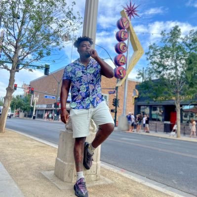 Cdubz_85's profile picture. I'd rather die on my feet than live on my knees ! A.P.P / Young Kingz #LaFamilia 😏👑