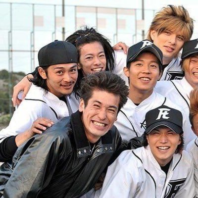 YuesianC's profile picture. 躺著玩坐著玩還是在家好玩