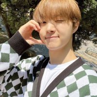 aiona ✰︎ (@byuneujs) 's Twitter Profile