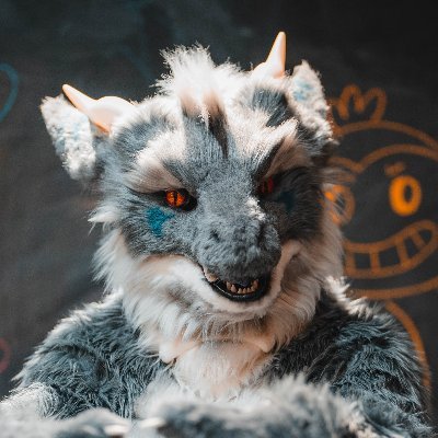 Fursuiter | Dragon🐉♂ | Furry | 中文⭕, English🆗, 日本語 = 翻訳機 | SFW | 

Hello, I'm Arthvina, please communicate with me in Chinese or English.

Header @RhythmPopFox