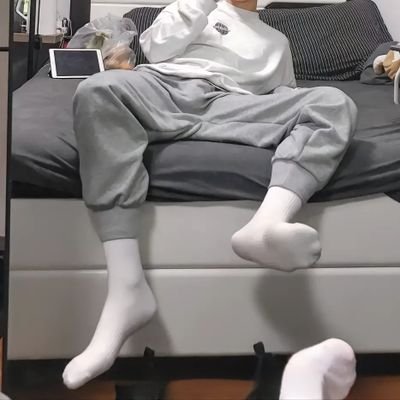 原创 21-178-55-1S下面18CM,粗大持久活好打桩机🍆,常驻南昌 ,经济🉑💰全国🉑✈️不闲聊 /脚臭/脚臭/脚臭/ 可出售原味🧦 完整版视频💰/➕微有🚪