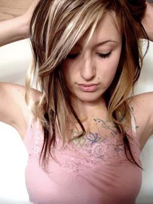 Name Is Jen - Poker Is My Game ! If on Facebook add me
http://t.co/0EESpURO6k