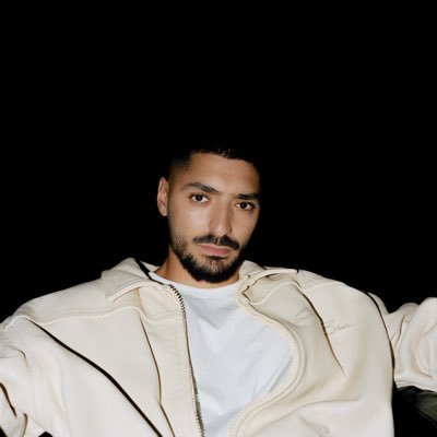 Sneazzy Profile