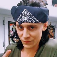 Véronique RENON #TeamTomHIDDLESTON(@RenonVeronique) 's Twitter Profile Photo