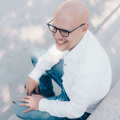 TimoEkhart's profile picture. Vlaming Makelaardij | Van Kooten Financiële Raadgevers | Slimmer werken | Vader 4.0;) | Apple fan | Hardlopen