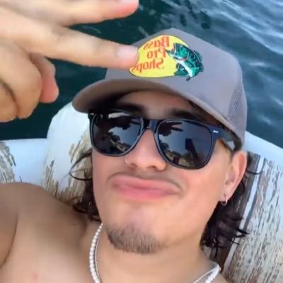 SauceySebass's profile picture. 