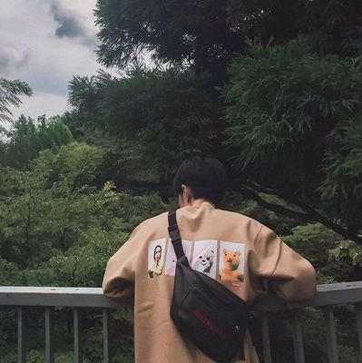 chocoshottt's profile picture. Anak baik-baik dari pukul 05.00 - 20.00 WIB. Selebihnya tergantung iman.