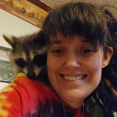 Page for me and my pet raccoon Meeko. Go check us out on are YouTube channel and our TicTok. 🦝❤️.    https://t.co/GqMHEqCSRH