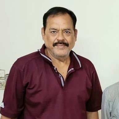 पत्रकार । उत्तर प्रदेश स्टेट हेड, द लोकतंत्र मीडिया फाउंडेशन । विचार और ट्वीट निजी । @TheLoktantraa | संपर्क : 9450682200