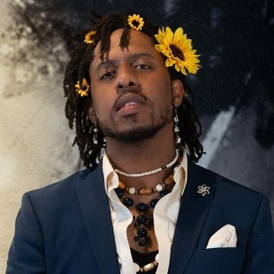 🌻👑Sunflower King👑🌻 
#StankFaceSax 😤🔥🎷
#DapperRapperRemix 👔🎤😏
Band: ➡️ @TheColor8Band