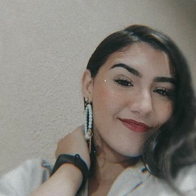 Libriana!💕♎
Flamenguista ❤️🖤
Compositora💕✍️
11/06👩❤️👨💍