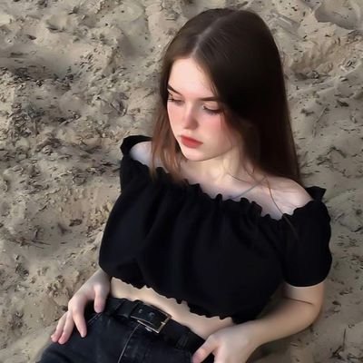 ruaaljarallah3's profile picture. حَصَّنْتُ نَفْسي وَأهلي وَمَنْ أُحِبّ بِأَمٰانةِ موسَى بنِ جَعْفَر🤍|👩🏻‍💻GUST