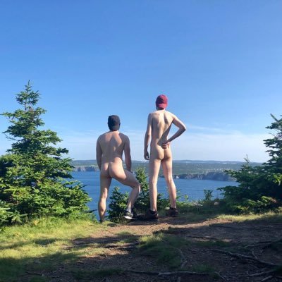 Gaymers 🎮 Canadian 🇨🇦Amateur Porn 📸  - 18+ Only NSFW Content