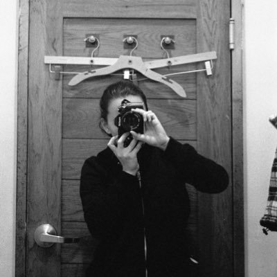 B.Ed.F.A in photography and education • digital marketer Founder of @al.daw platform