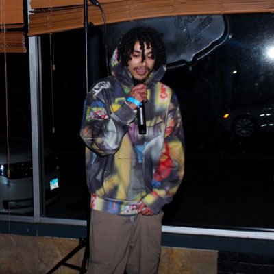 JustTayland's profile picture. life goes on