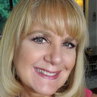 Vicki Noethling (@vickinoethling) Twitter profile photo