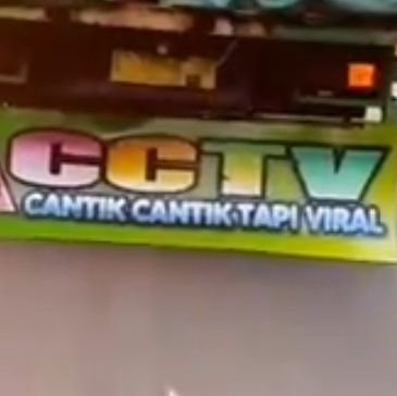 Cantik Cantik Tapi Viral - CCTV