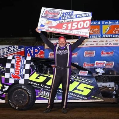 The OFFICIAL Twitter account of Rick Conoyer Racing. Driver of the #14 UMP Modified, for car owners Wade & Paige Glover.