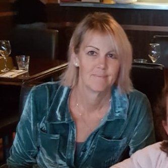 pinkrosenz's profile picture. Taranaki