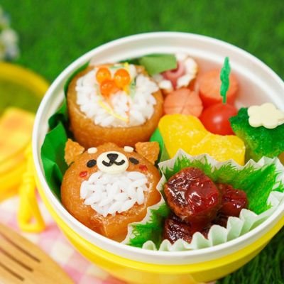 食品さんぷる畑認定講師 スイーツデコリーナをしています。グー☆チョキ☆パーのニコニココバンです。
美味しそうだけど食べられない、そんなフェイクフードをちょっと笑える雑貨やアクセサリーにしてあちこちのイベントで販売中です。
子どもから大人まで楽しめるワークショップもやっています。