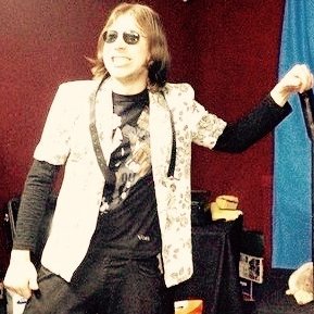 johnhalpart's profile picture. @CloudomeGame dev | @HeatSig UhnTissUhnTiss | Music: https://t.co/HfWULr4uYl | Blog & Shop: https://t.co/PghFqdpV3U | Author of https://t.co/sijdKXsN4q | YT: https://t.co/3M6nTKGfaR