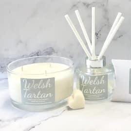Handmade candles, made in a barn in the beautiful Welsh countryside. Family run company supporting local businesses and handmade products xx ❤️