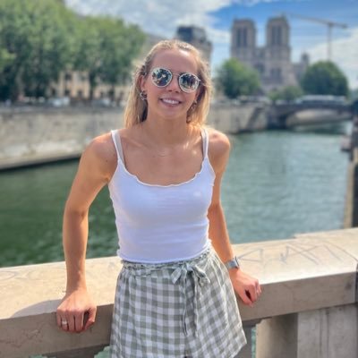 emilykellyy's profile picture. Polluting twitter since 2009