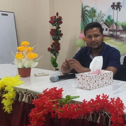 I am social worker. I am self dependent https://t.co/WXCSFZnXQW hope i am a honest business man and help helpless people.All people pay my life my Allah.