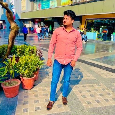 Social🙏__Moody😀__Foody😋__Traveller🌍__Insane😈....
Insta 🆔 :- Official_kishanmishra_