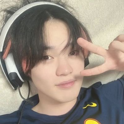 — 24/7 thinking about haechan. minsan nasa priv