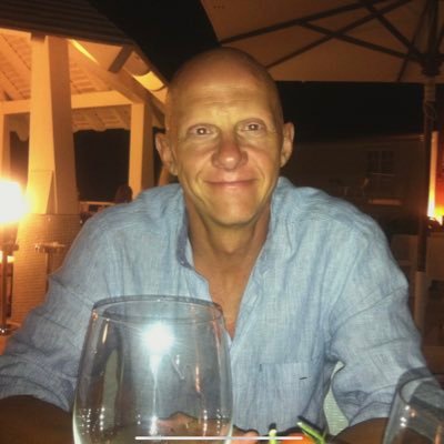 JavierMorcill16's profile picture. Director Comercial Drop Shot . Personal trainer