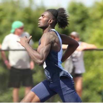 Clarksburg High School ‘23 | Cornell University ‘27 | 4.6 GPA | 1480 SAT | 47’10/14.6m TJ | 2x Triple Jump State Champion