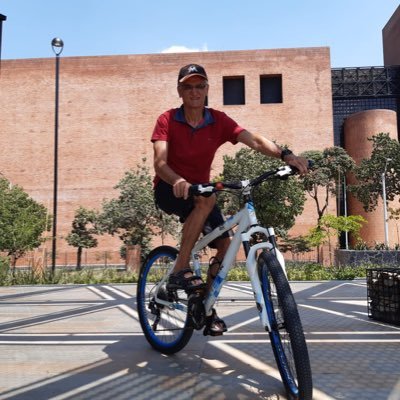 cmariozl's profile picture. Egresado UdeA. Inconforme con la injusticia en Colombia