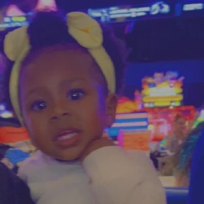 MrsTaylor1027's profile picture. 
