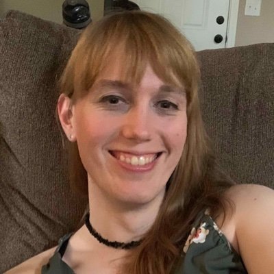 👨💻 software dev (mainly Swift/iOS) | 🎼 failed composer | 🏳️⚧️ she/her 👩❤️💋👩 | 🦋 https://t.co/pQGaIT5gkj