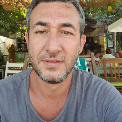 zgr56364232's profile picture. 