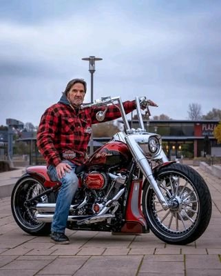 djipop3mims's profile picture. Identify the wants and needs around you, and your money flows nonstop.