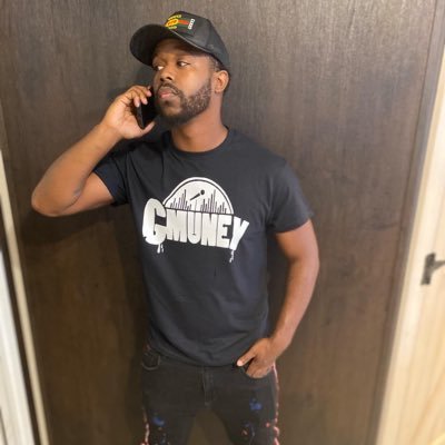 gmuney76's profile picture. Follow me on Instagram@iamgmuney_513

Booking or features Barwork513@gmail.com