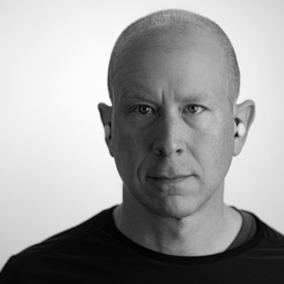 Midwestern-born designer, Bay Area emigre, working on native human-computer interaction, exploring AI @Google. Born at 338 ppm.