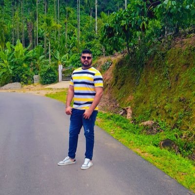 amoliara1990's profile picture. 