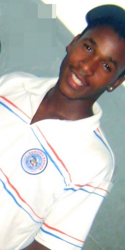 [...] Hoje me sinto mais forte, mais feliz, quem sabe só levo a certeza de que muito pouco sei, ou nada sei ♫