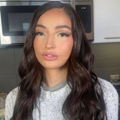 EmillyWillis10's profile picture. 