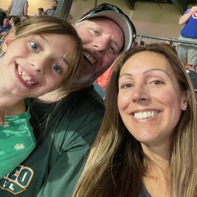 Obesity medicine physician, mom of 3 girls, wife of a baseball coach. Living the dream every day!