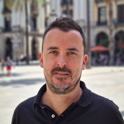 Coordinador de @TotperTrs i exdirector de @aeiraval. Viu com si anessis a morir demà. Aprèn com si anessis a viure sempre.