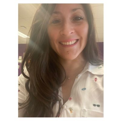 Maestra bilingüe at Dallas ISD ||            Campus Instructional Leader || Reading, SS & Sc teacher || #Leαrner || SVWP Teαcher Consultαnt