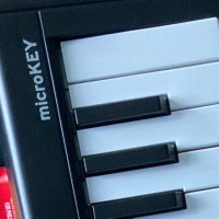 MicroKey but on summer break? (@micro_who) 's Twitter Profile