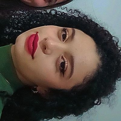 Futura grande gostosa (o glow vem aí)                                ||  20  || Pan